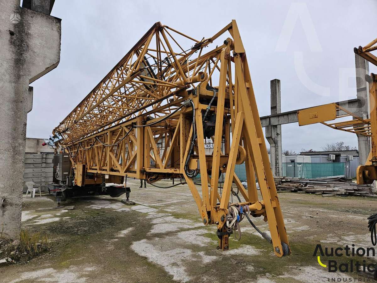 Liebherr 56K, kranai