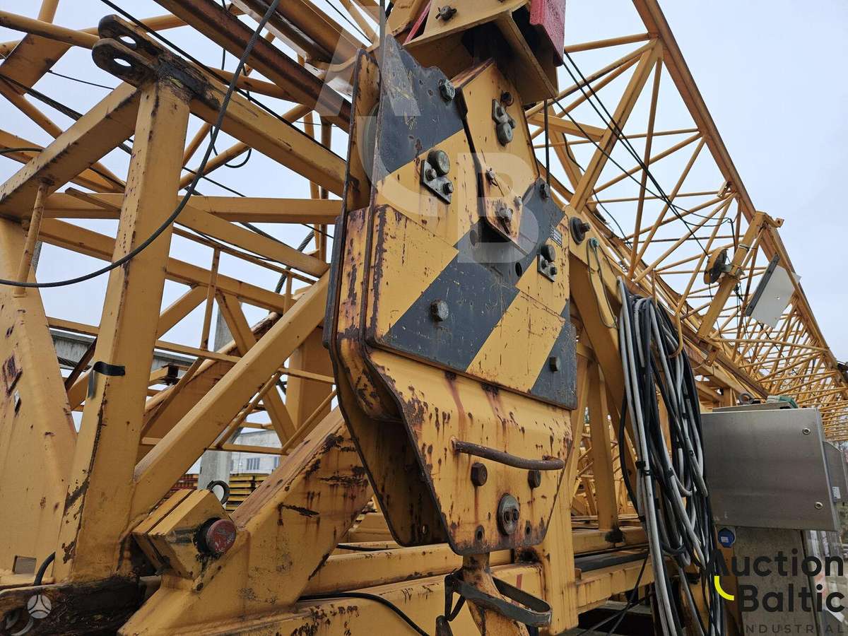 Liebherr 56K, kranai