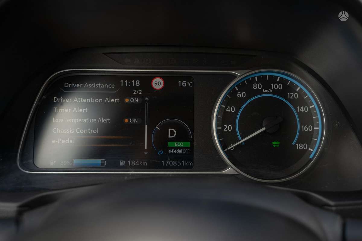 Nissan Leaf, 40 kWh, hatchback