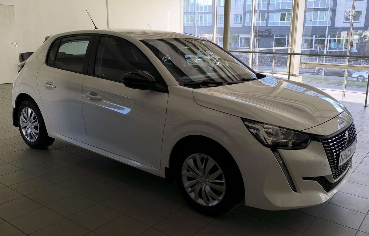 Peugeot 208 - 3