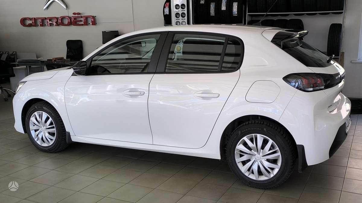 Peugeot 208 - 7