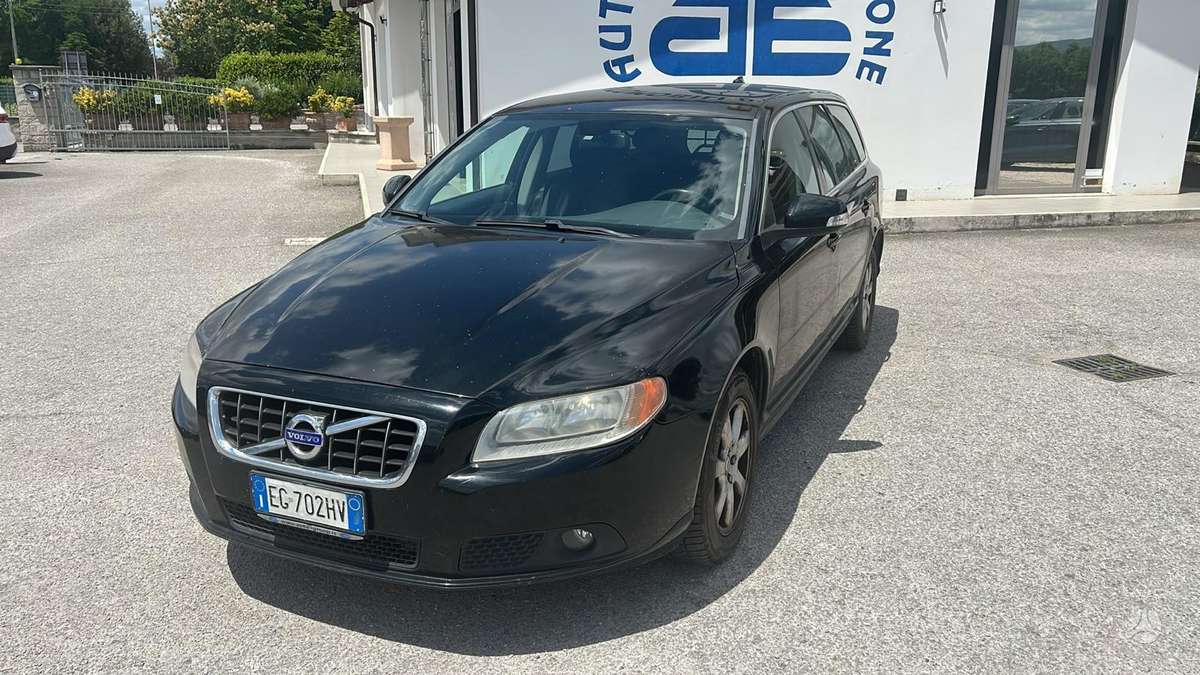 Volvo V70, 2.0 l., wagon