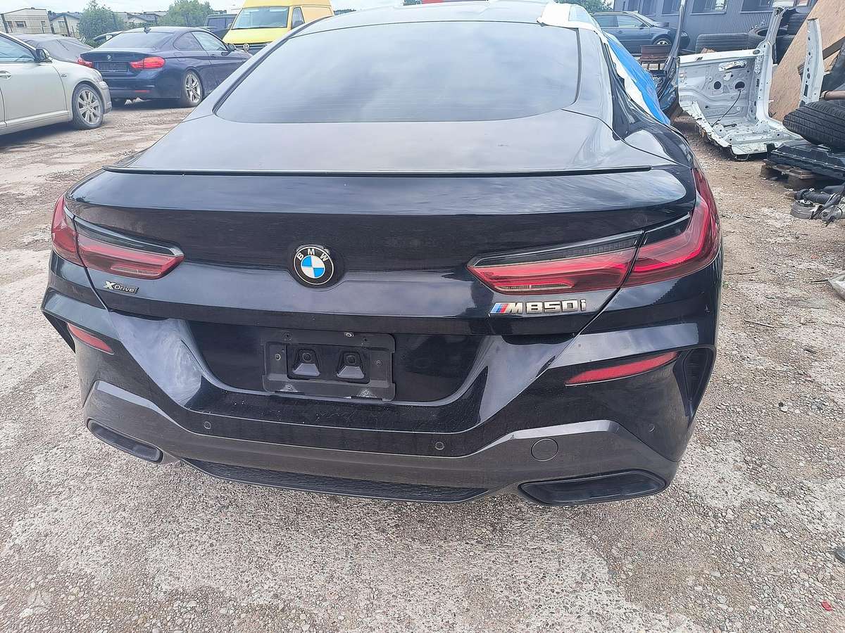 BMW M850 kėbulo dalys