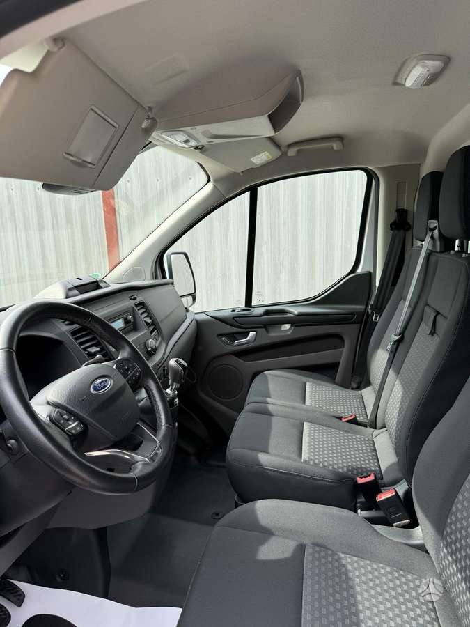 Ford Transit Custom, cargo van