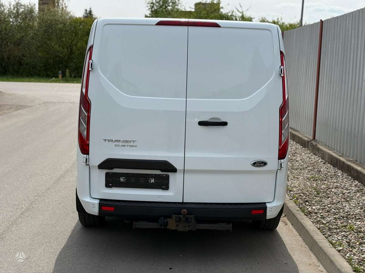 Ford Transit Custom, cargo van