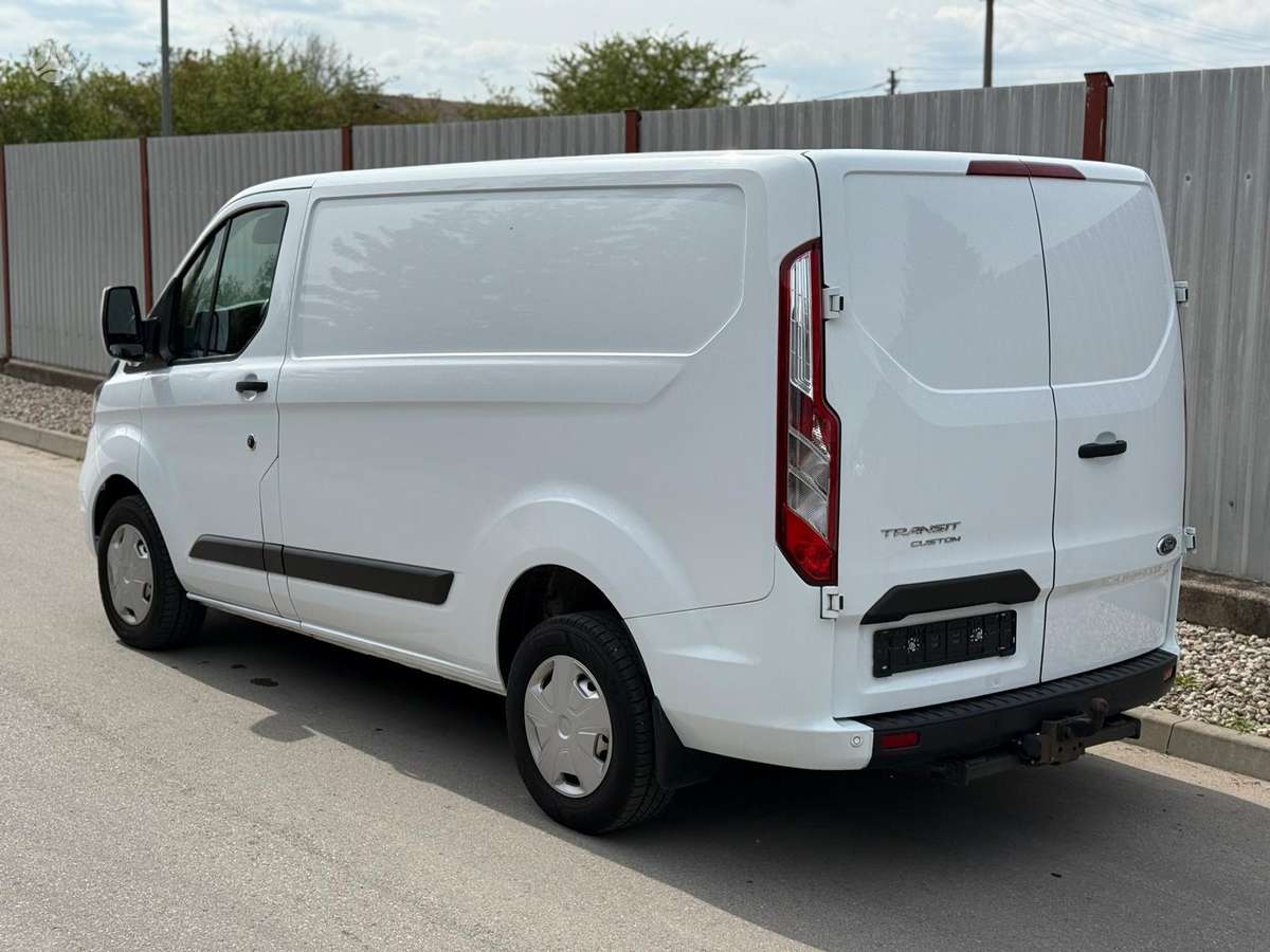 Ford Transit Custom, cargo van
