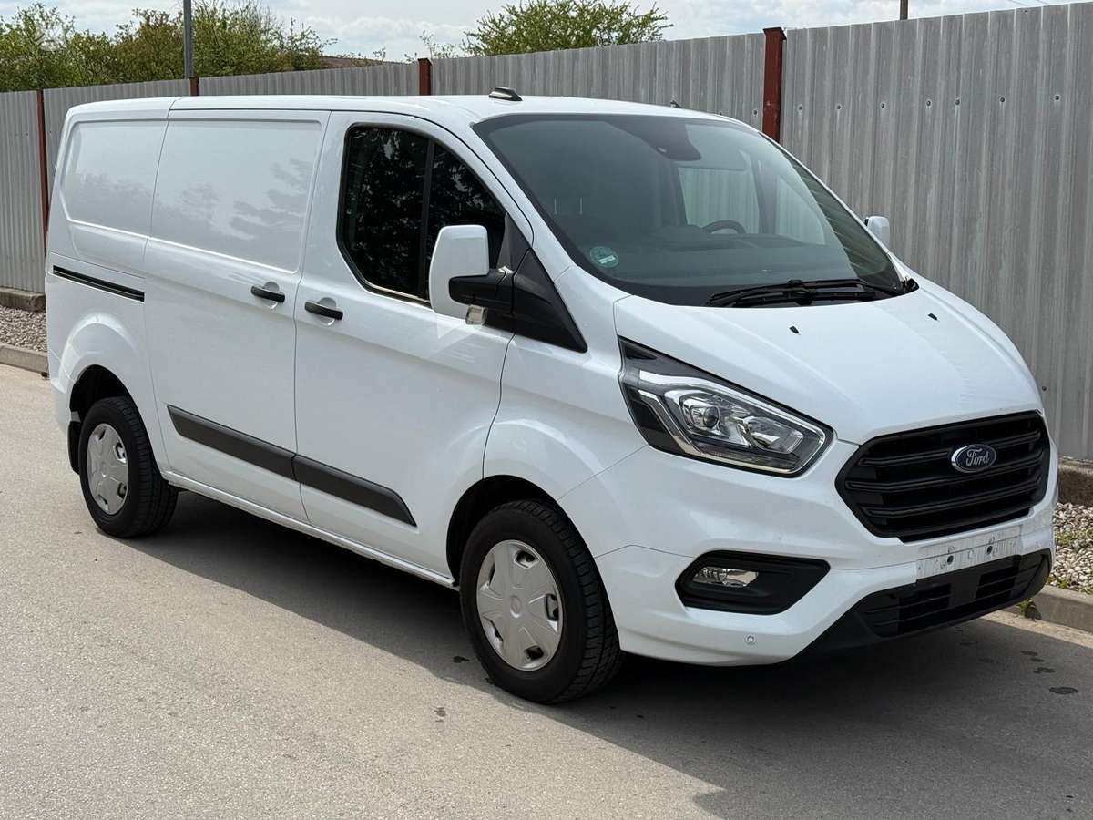 Ford Transit Custom, cargo van