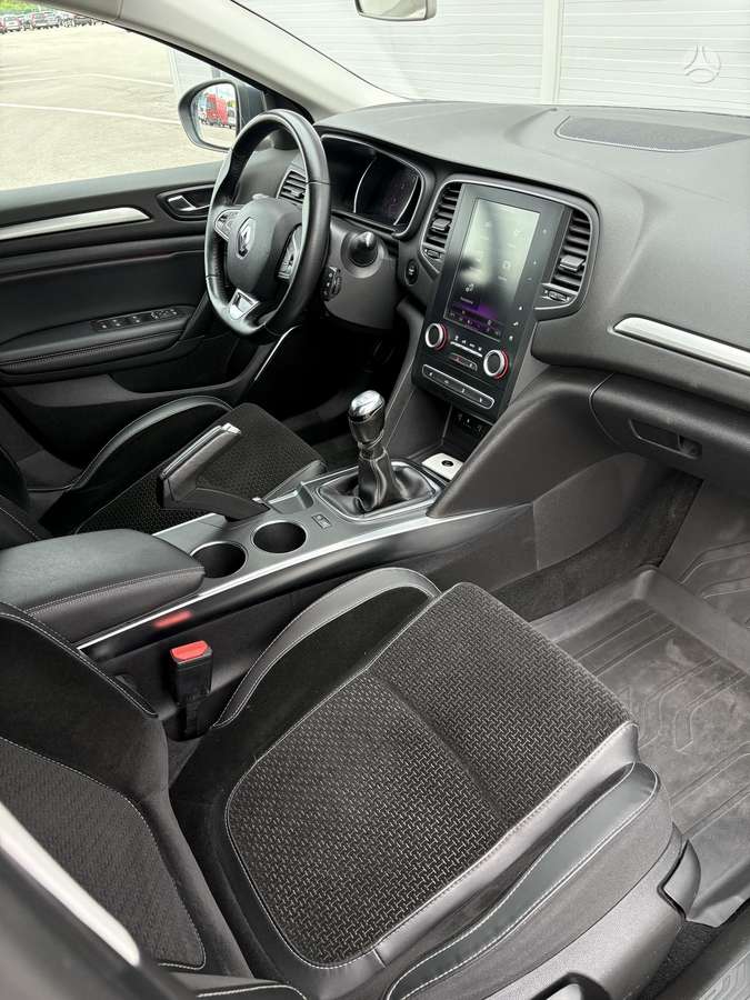 Renault Megane - 12