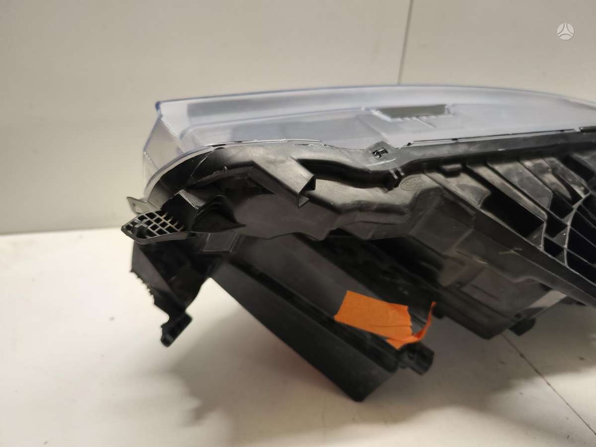 Ford Mustang Mach-E, Lj8b13E014EE