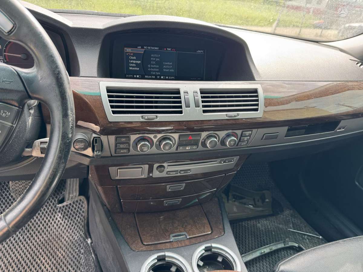 BMW 745 детали двигателя