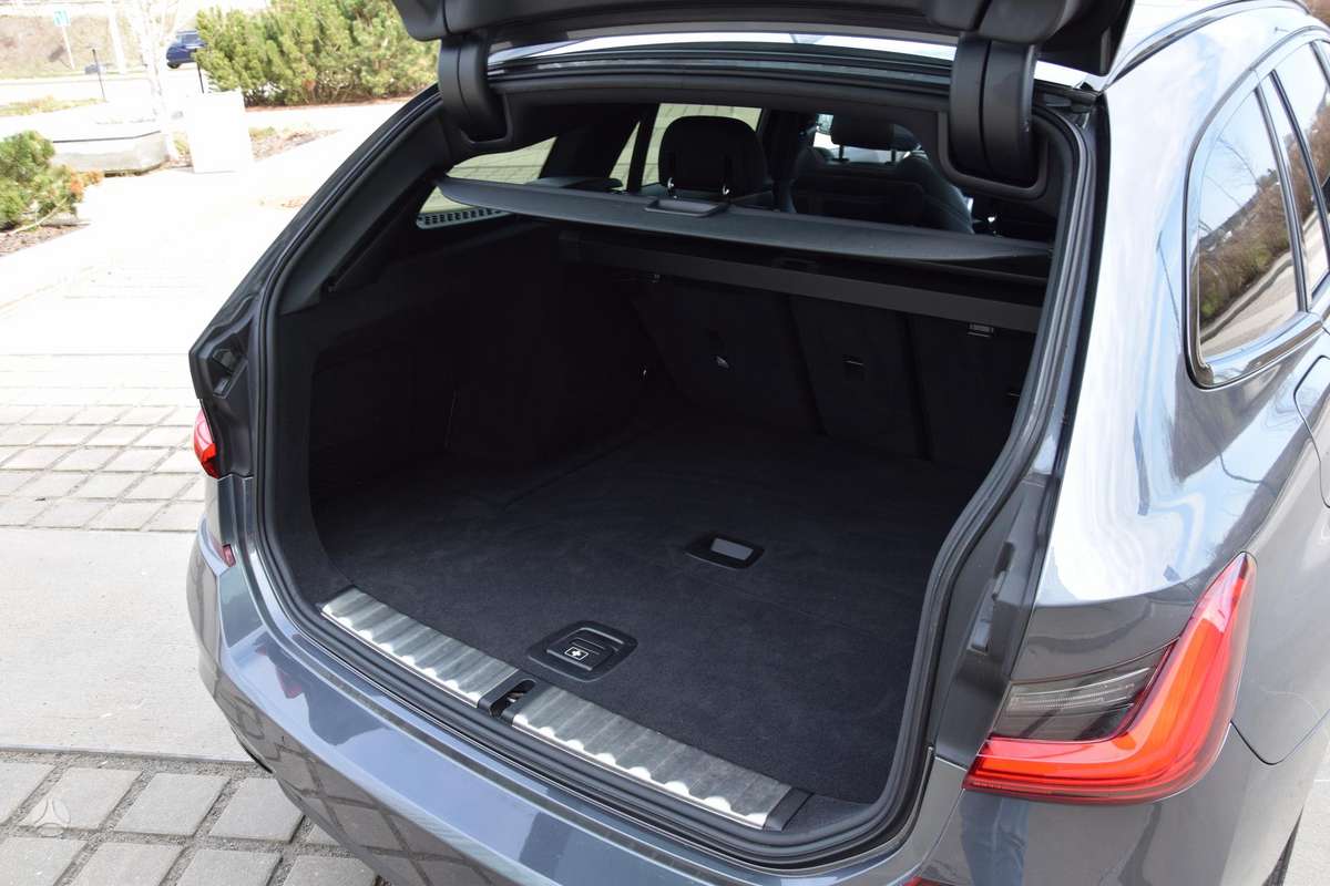 BMW 320, 2.0 l., Универсал