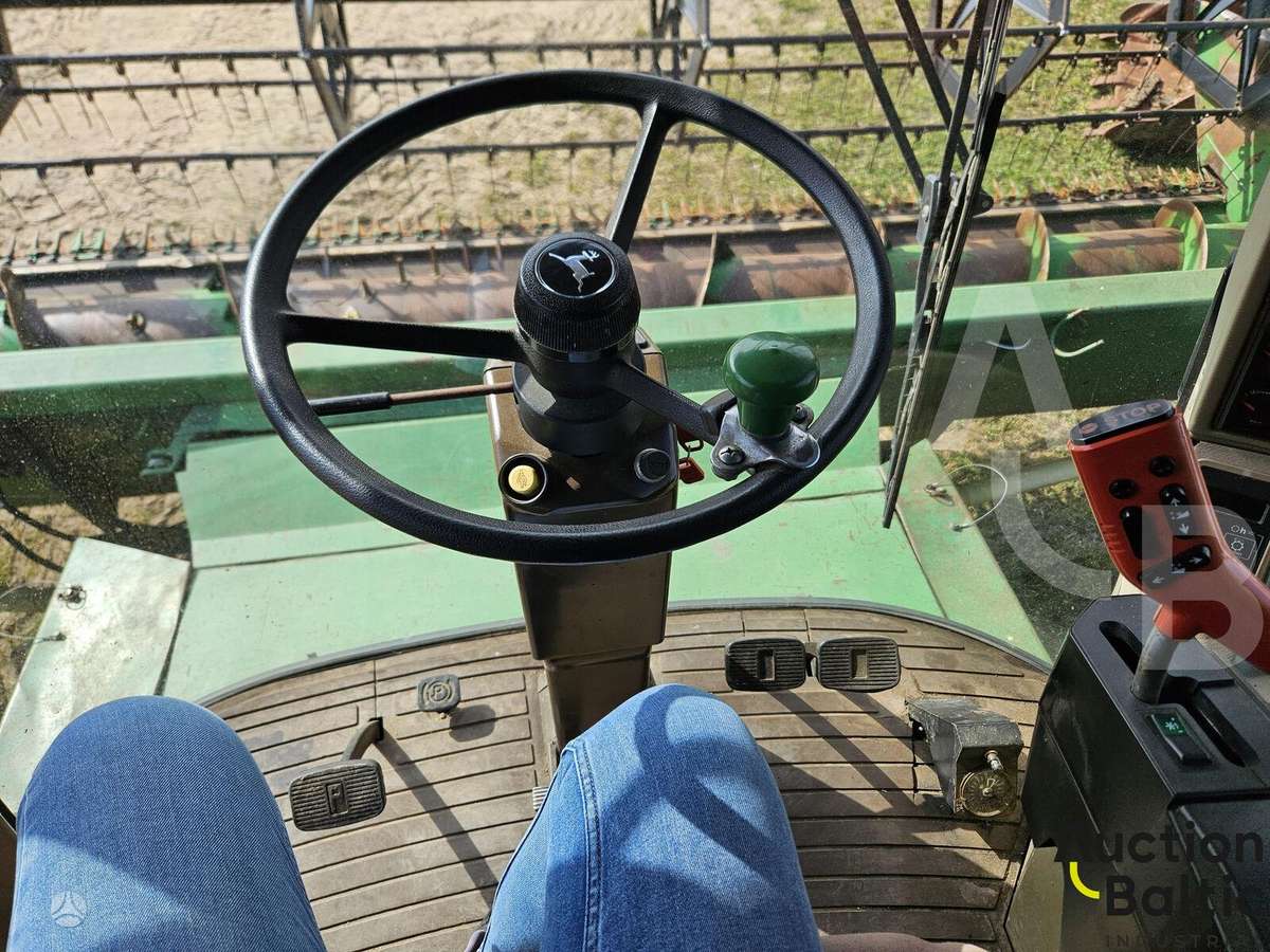 John Deere 2064, комбайны