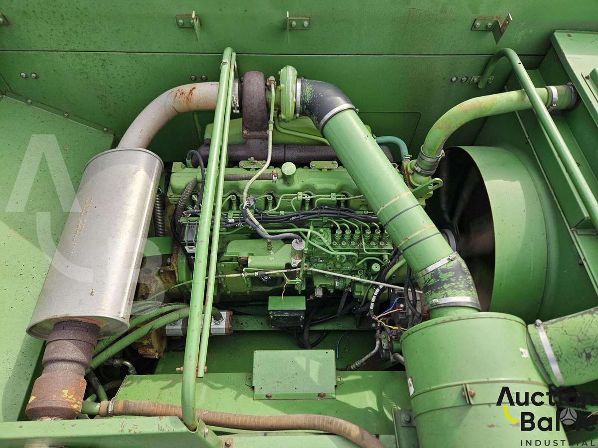John Deere 2064, комбайны