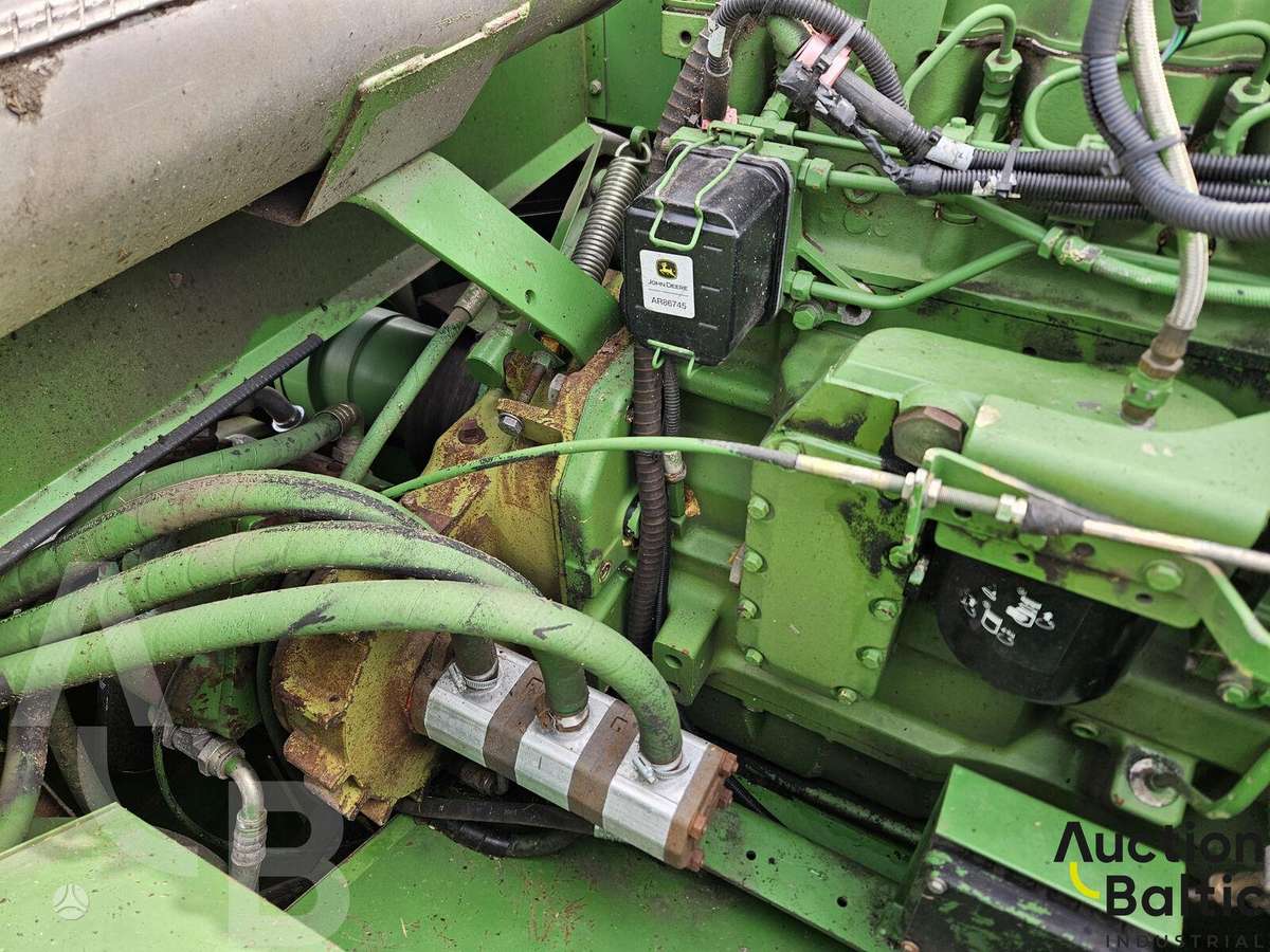 John Deere 2064, комбайны