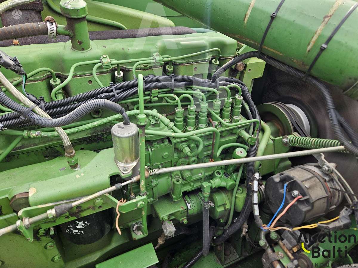 John Deere 2064, комбайны