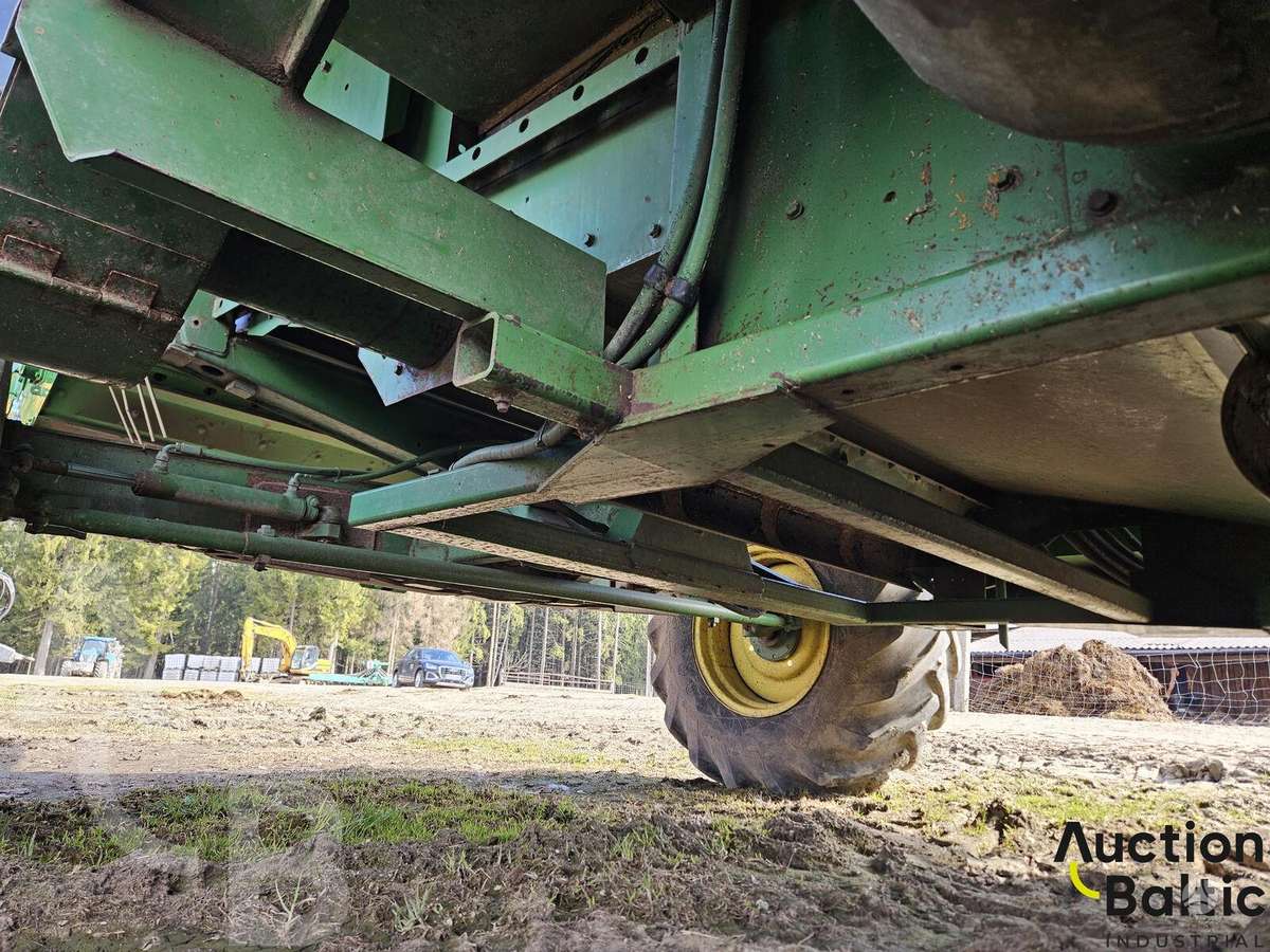 John Deere 2064, комбайны