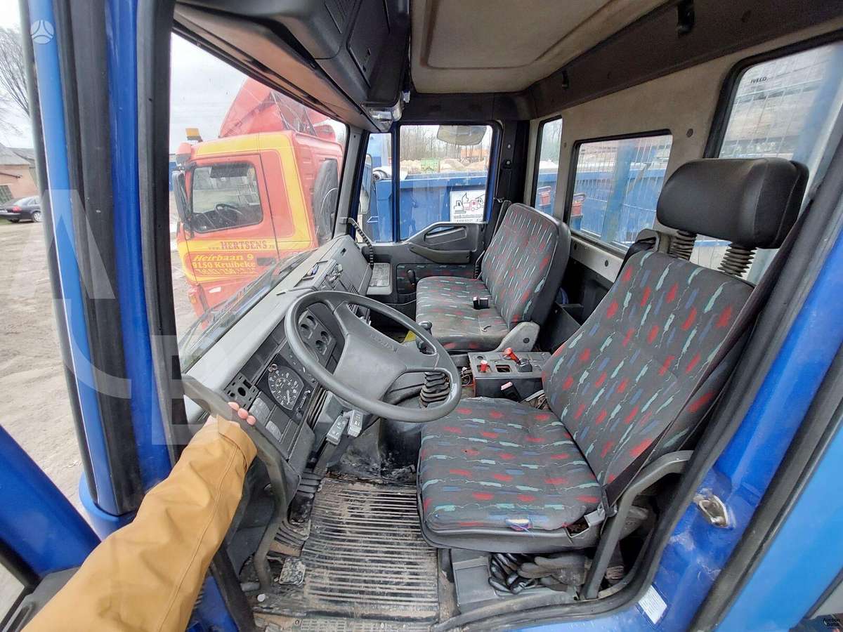 Iveco 180E18, бортовые