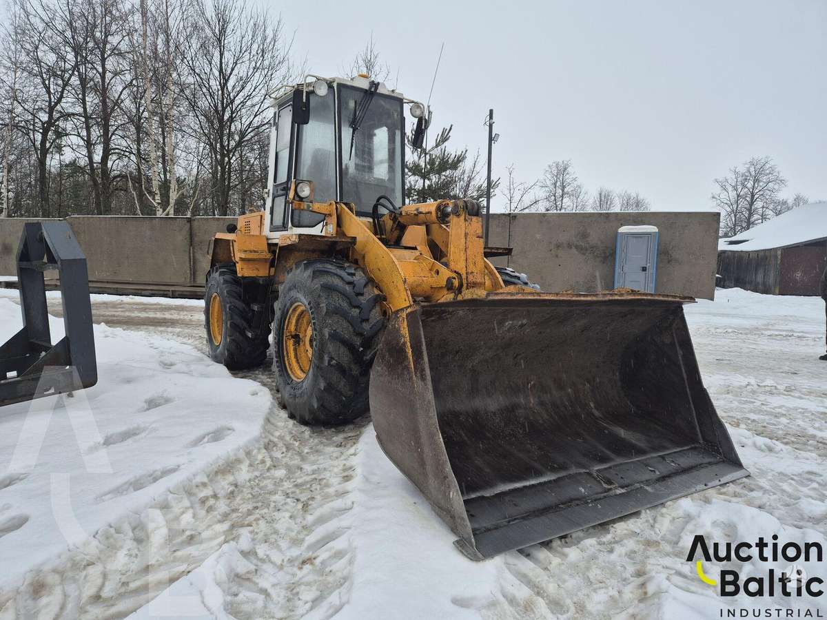 -Kita- 333.2, frontal loader