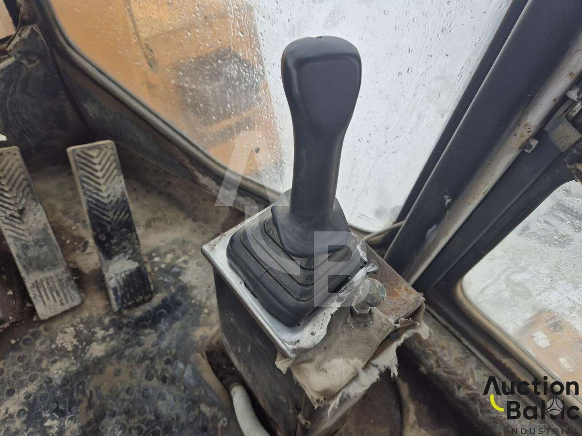 -Kita- 333.2, frontal loader