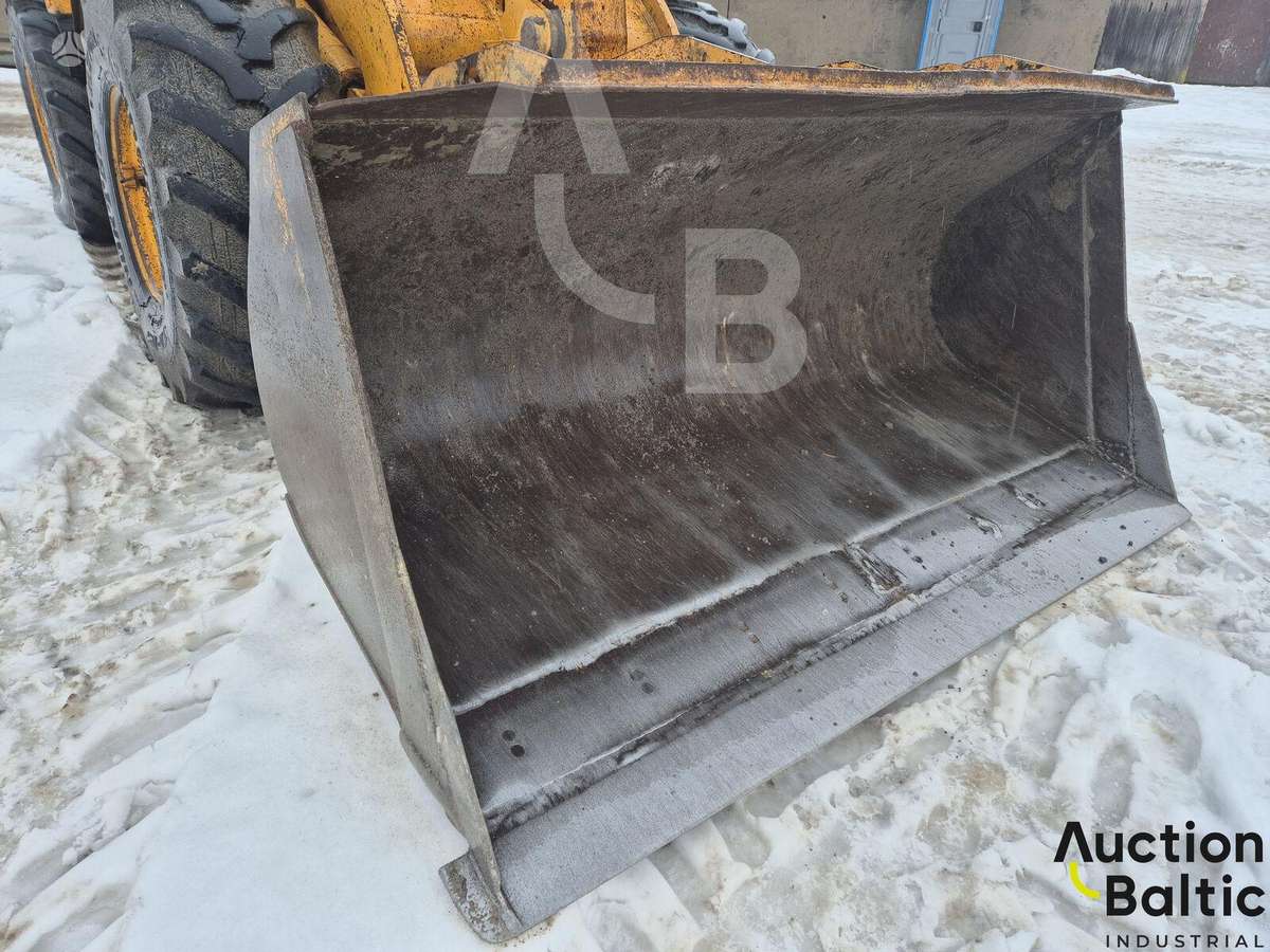 -Kita- 333.2, frontal loader
