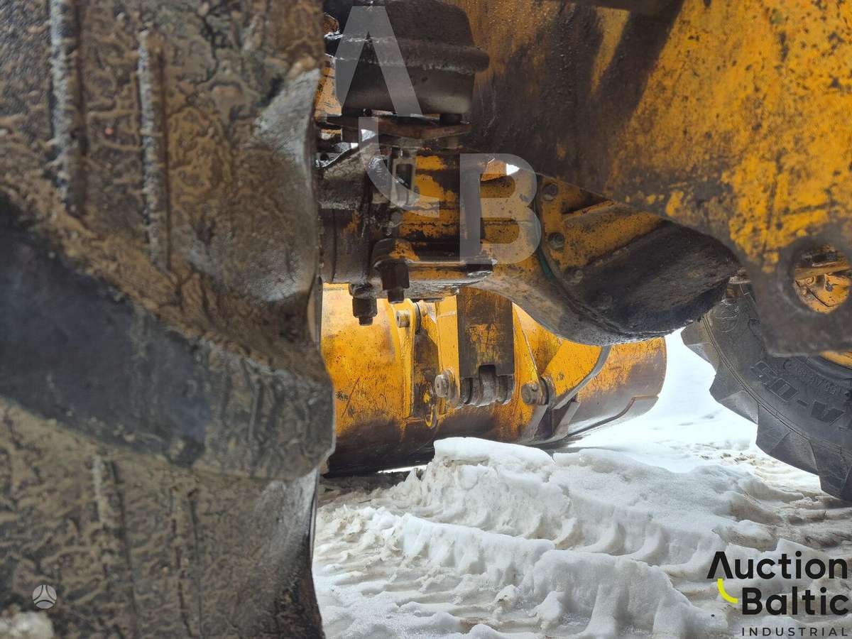 -Kita- 333.2, frontal loader