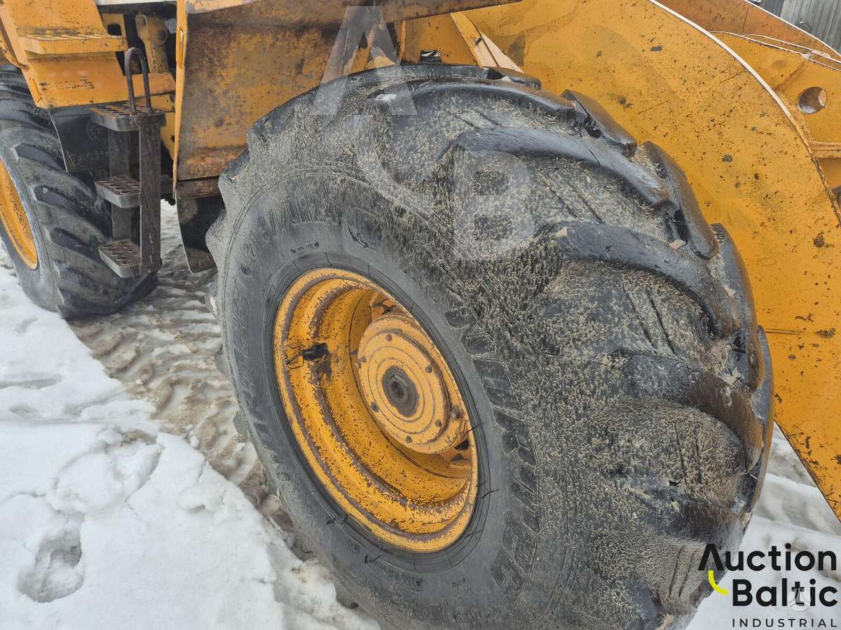 -Kita- 333.2, frontal loader