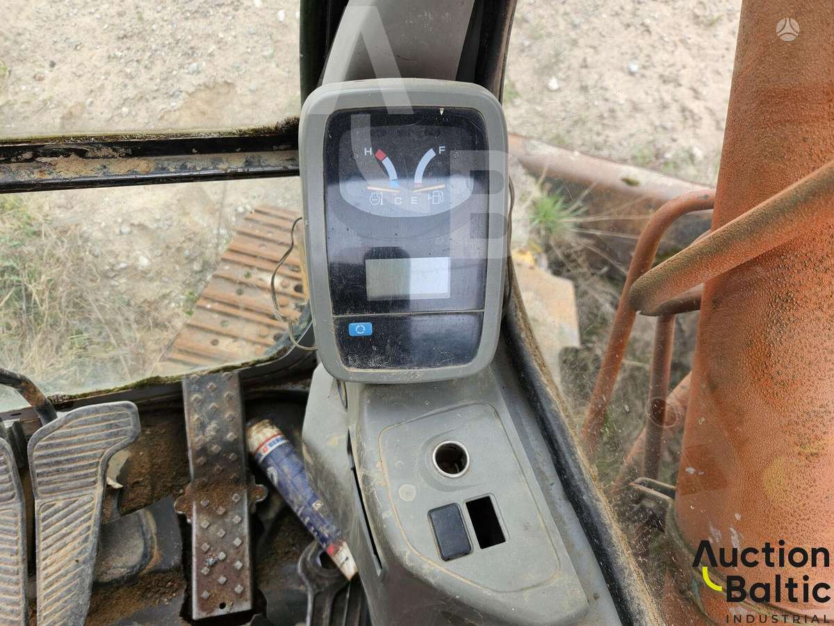 Kobelco SK 235 SR, экскаваторы