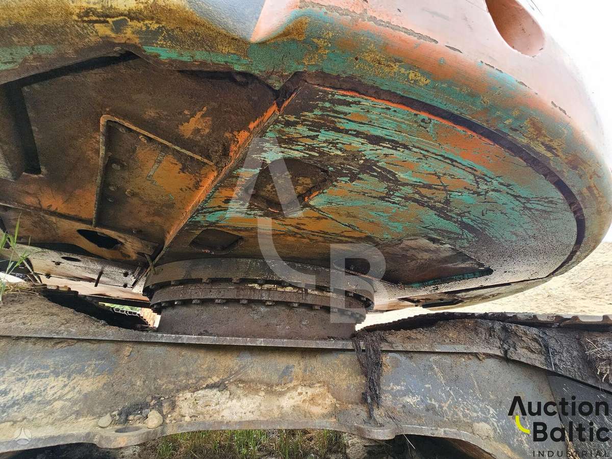 Kobelco SK 235 SR, экскаваторы