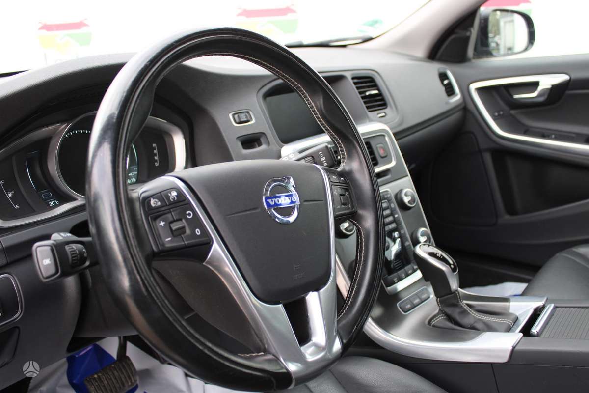 Volvo V60, 2.4 l., Универсал