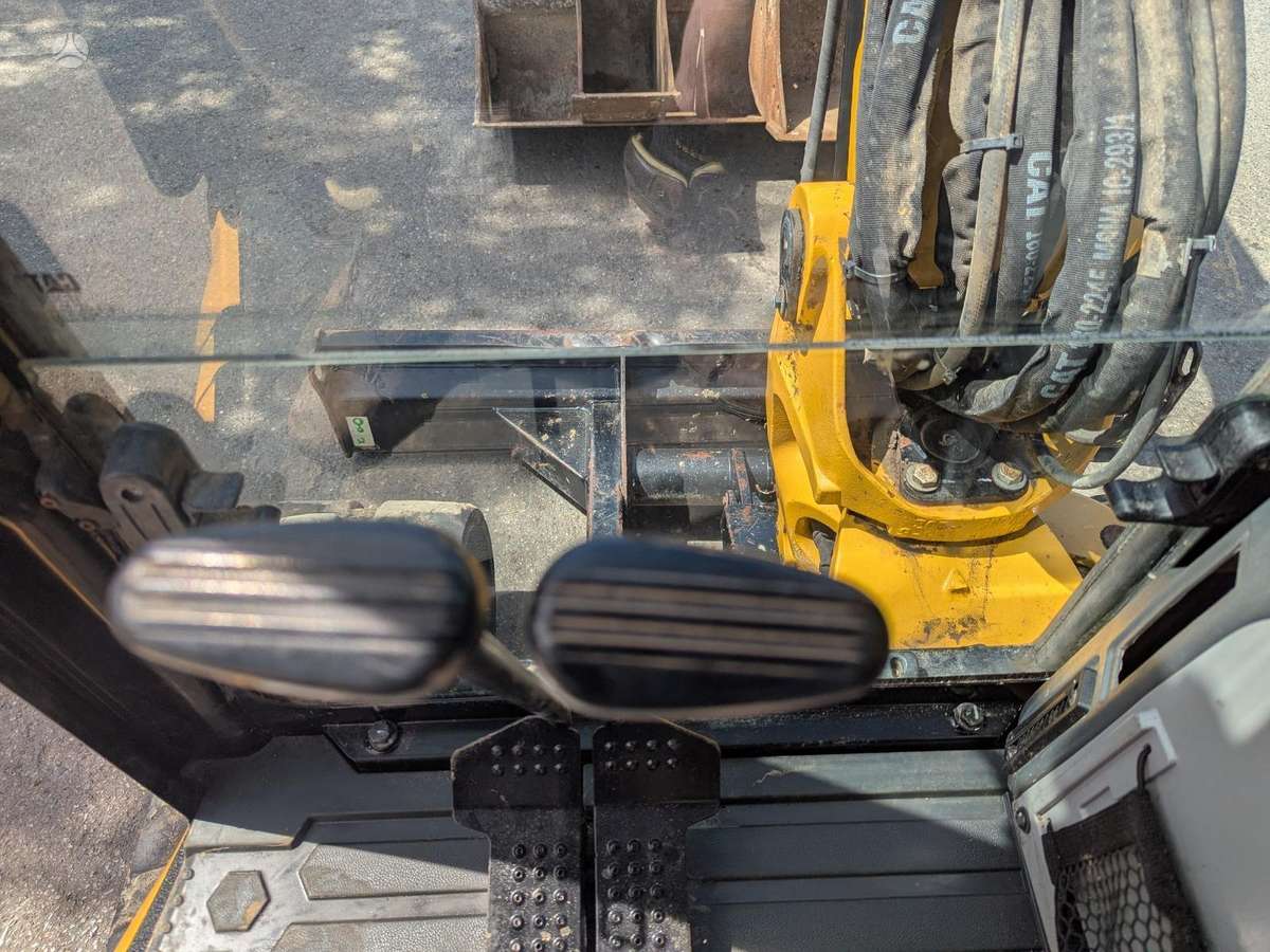 Caterpillar 305E2, экскаваторы