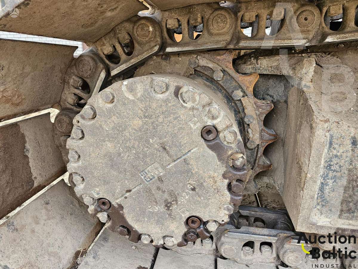 Komatsu PC210LC-11, экскаваторы