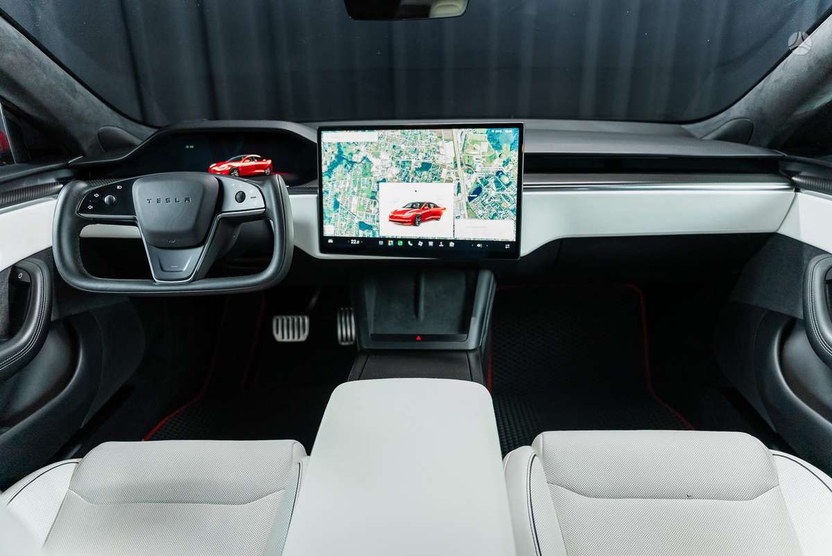 Tesla Model S, saloon / sedan