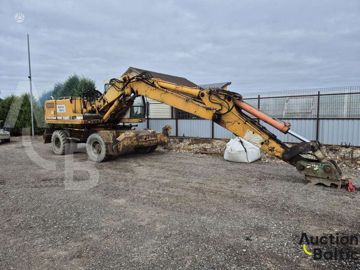 Liebherr A 902 Litronic, экскаваторы