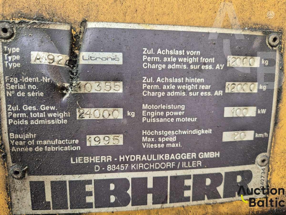 Liebherr A 902 Litronic, excavator