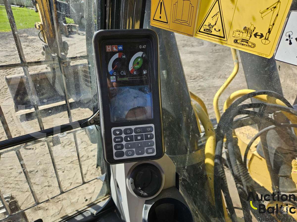 New Holland E 215 C, экскаваторы
