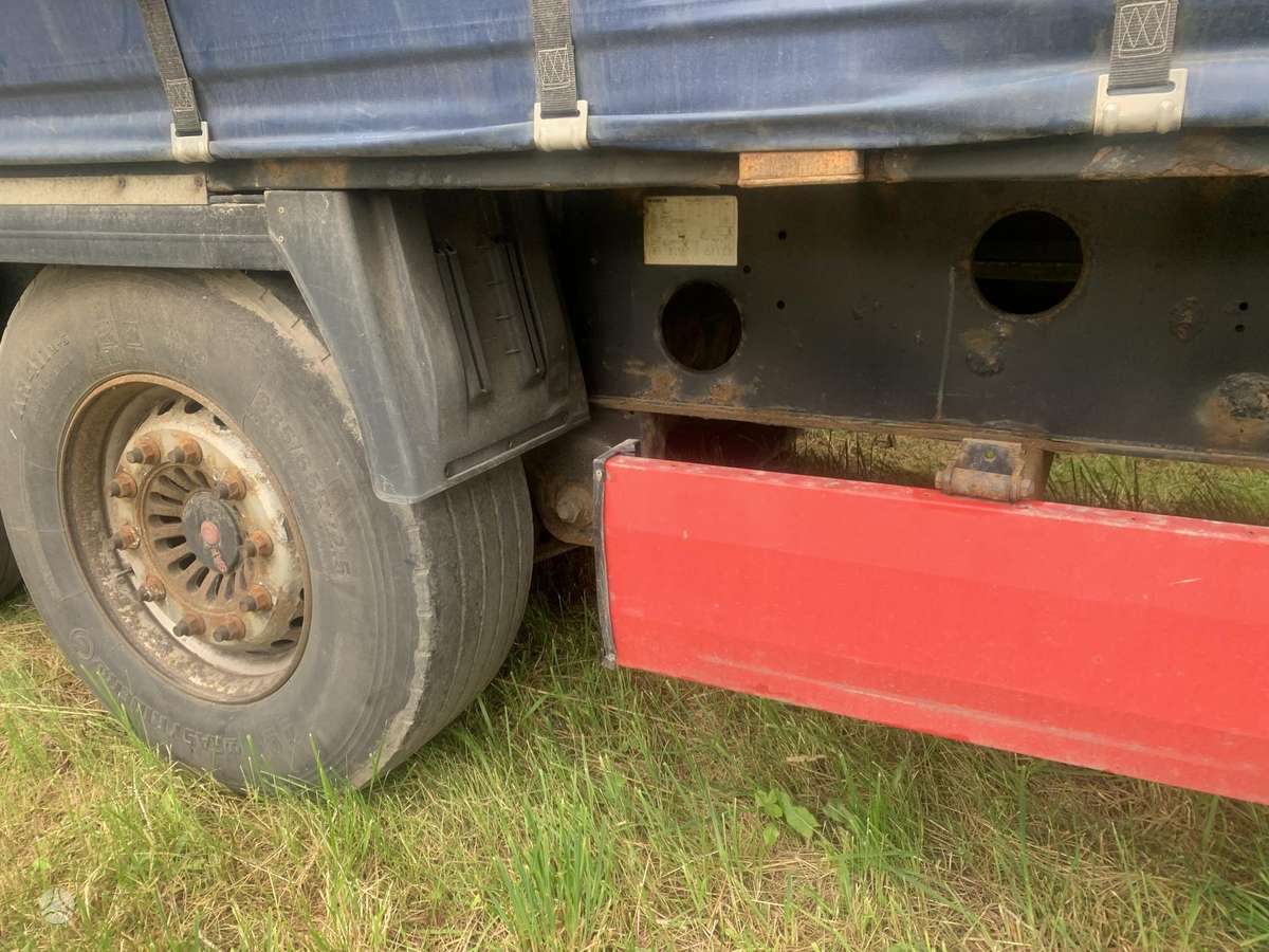 Krone, užuolaidinės / tentinės