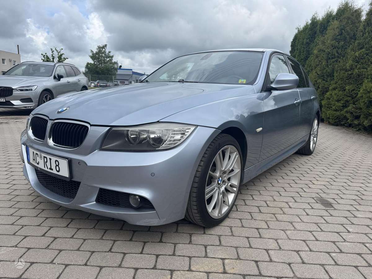 BMW 320, 2.0 l., Седан