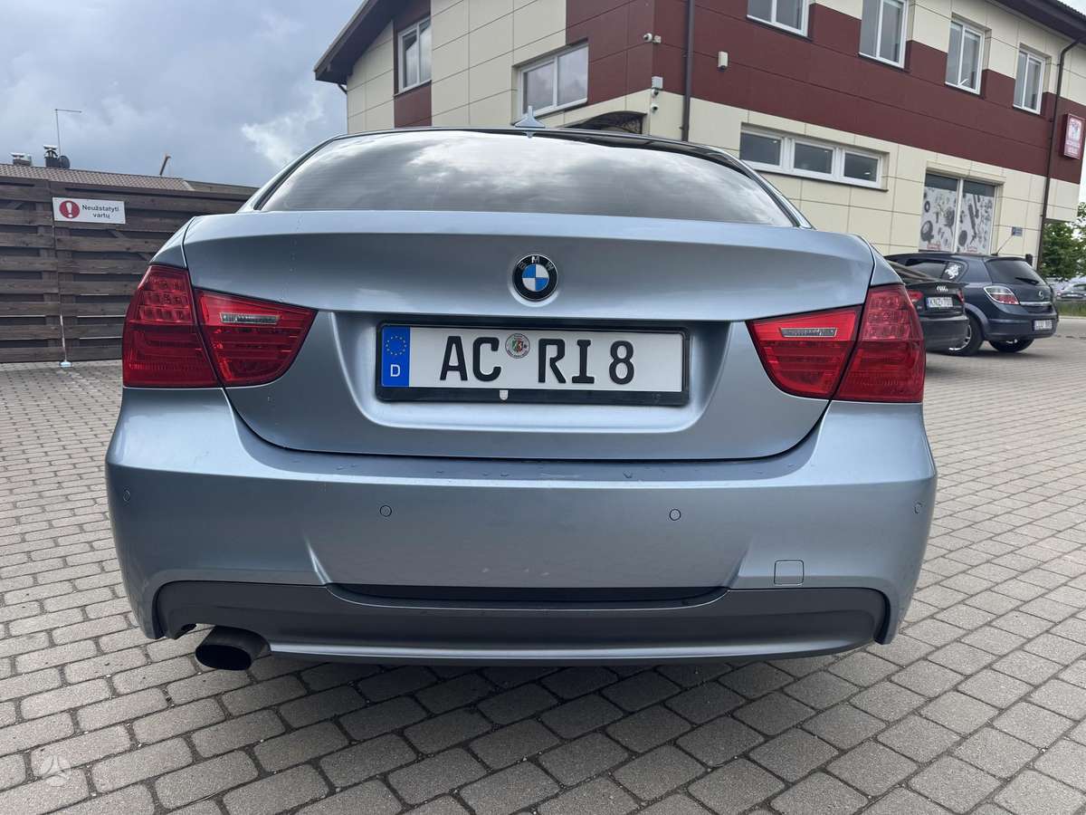 BMW 320, 2.0 l., Седан
