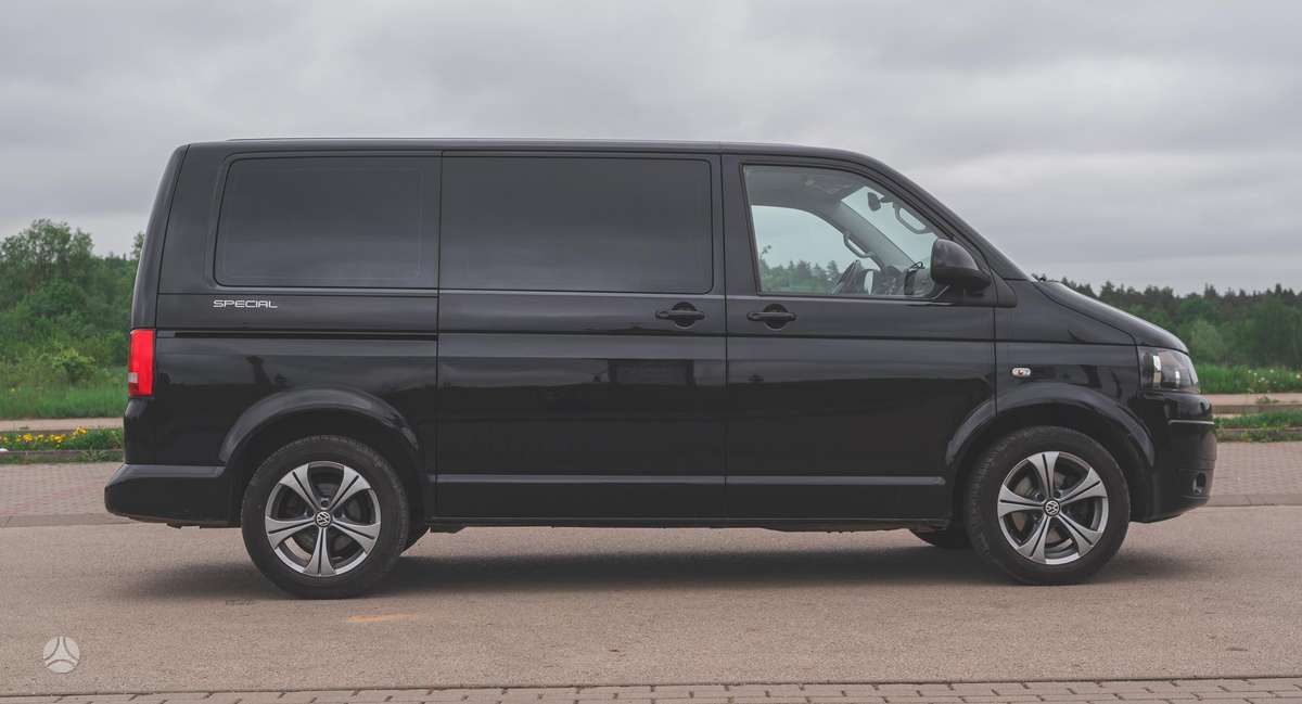 Volkswagen Multivan, 2.0 l., Минивэн
