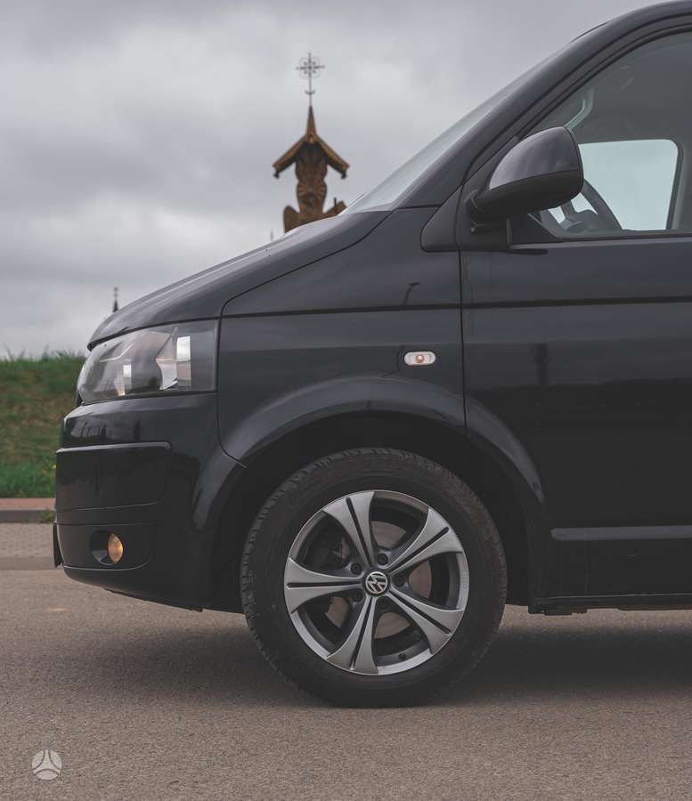 Volkswagen Multivan, 2.0 l., Минивэн