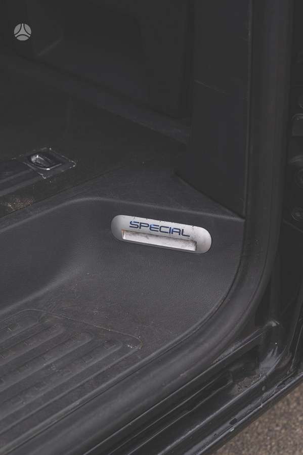 Volkswagen Multivan, 2.0 l., Минивэн