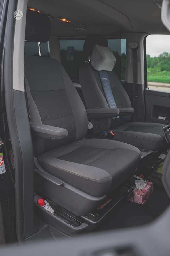 Volkswagen Multivan, 2.0 l., Минивэн