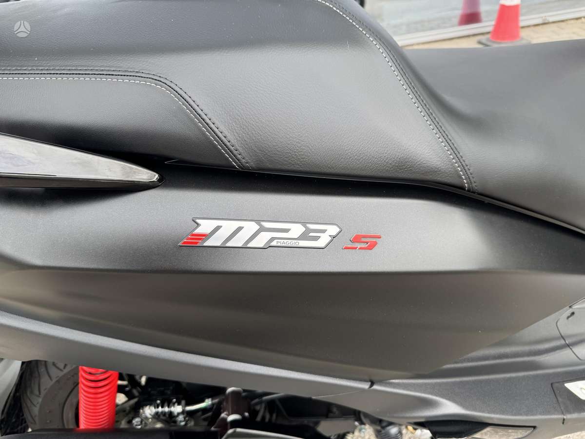 Piaggio MP3 400cc, мотороллеры / мопеды