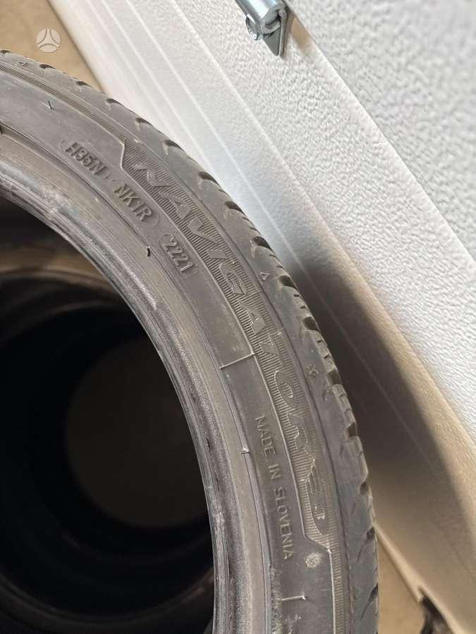 Debica Navigator, winter 225/40 R18