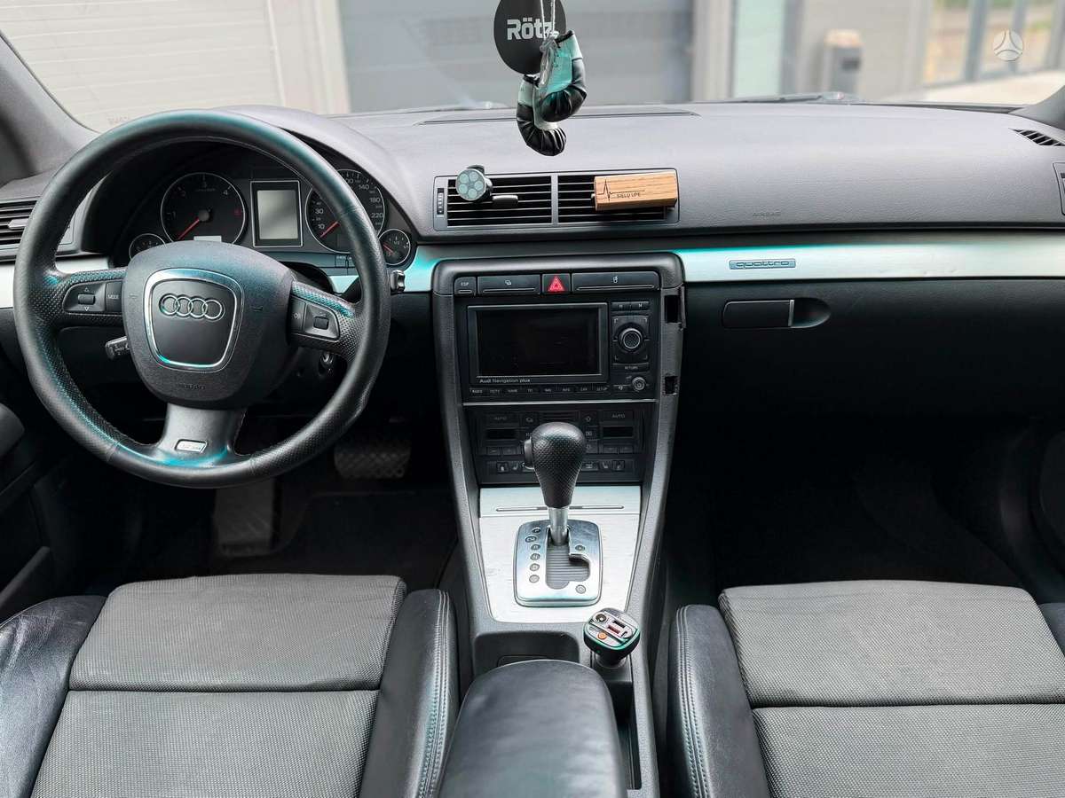 Audi A4, 3.0 l., Универсал