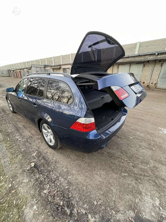 BMW 525, 2.5 l., wagon