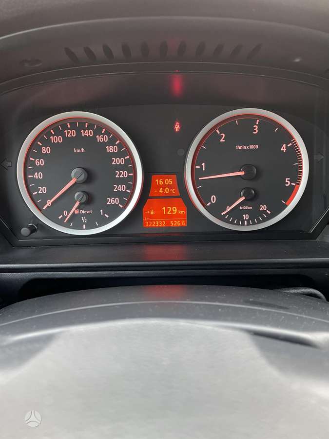 BMW 525, 2.5 l., Универсал