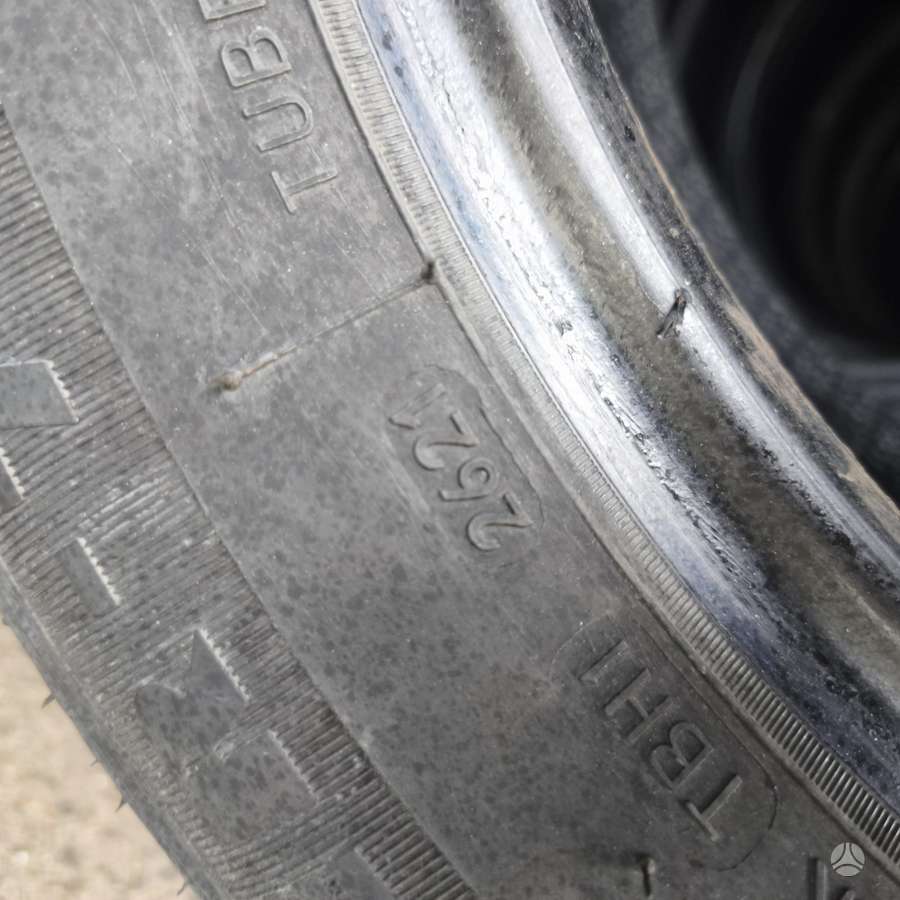 Advance Er 700, summer 225/55 R16