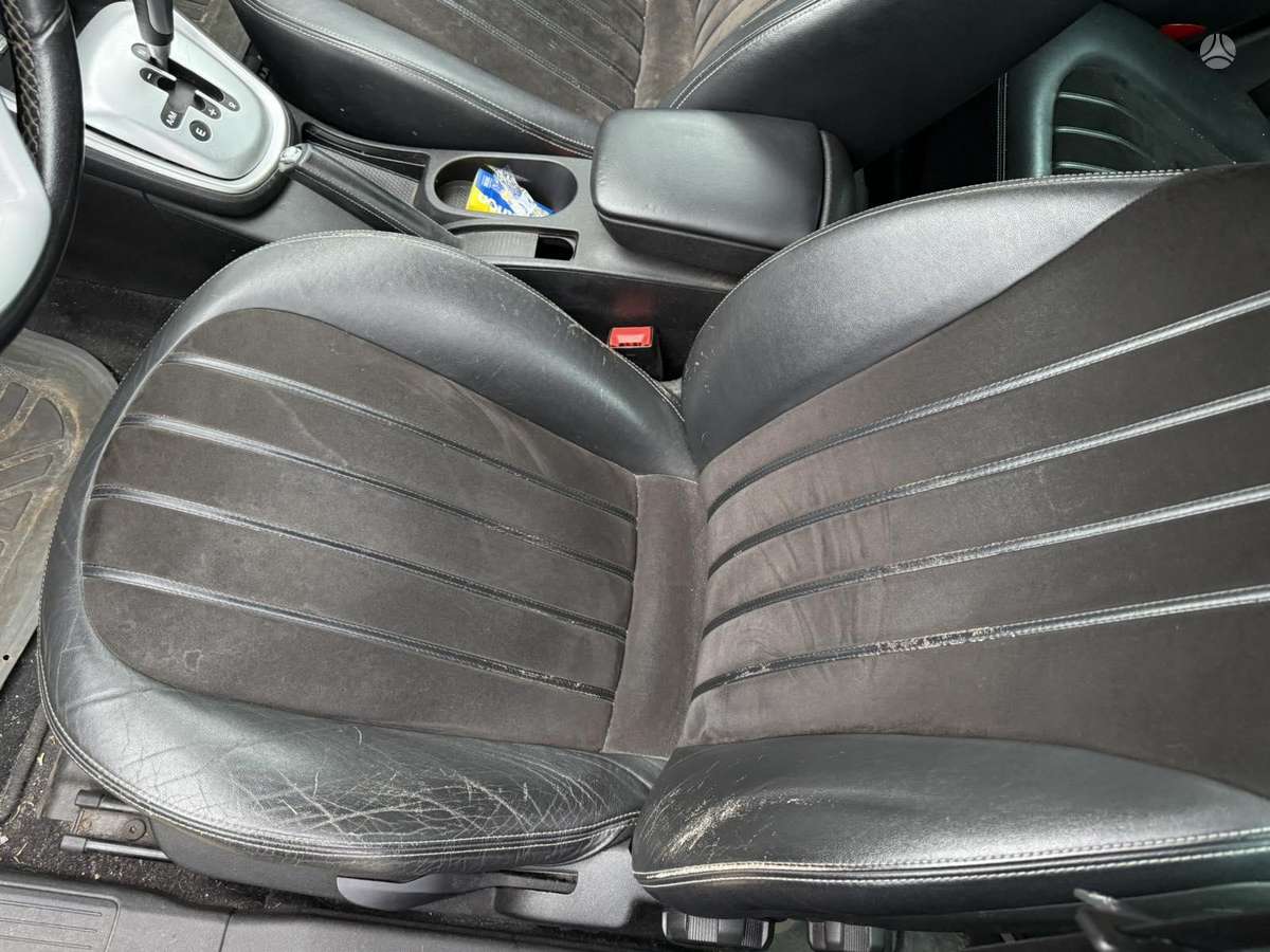Lancia Delta dalimis. Variklio kodas 198a2000