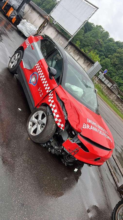 Volvo EX30 по частям